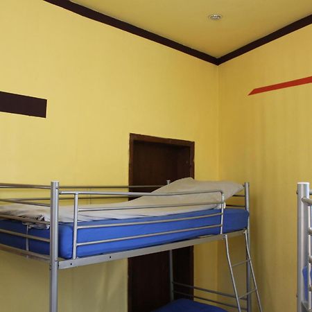 Fun House Vandrerhjem Bucureşti Eksteriør bilde